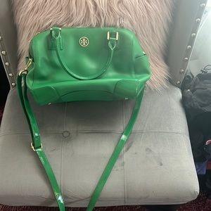 Tory Burch lovers 💚